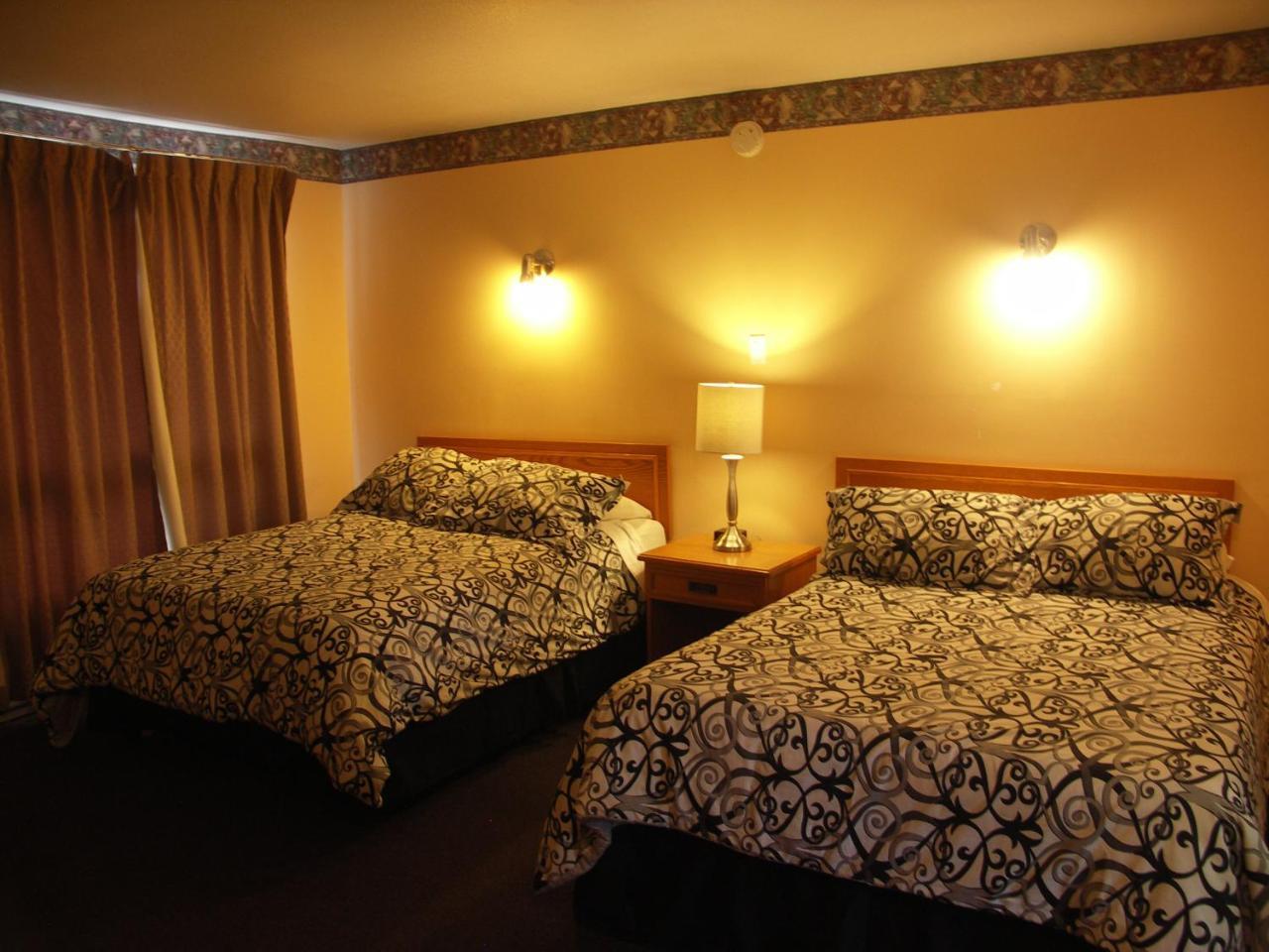 Rainbow Inn Huntsville Bagian luar foto
