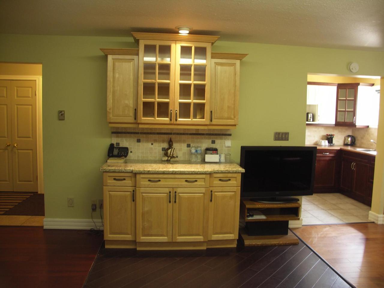 Rainbow Inn Huntsville Bagian luar foto